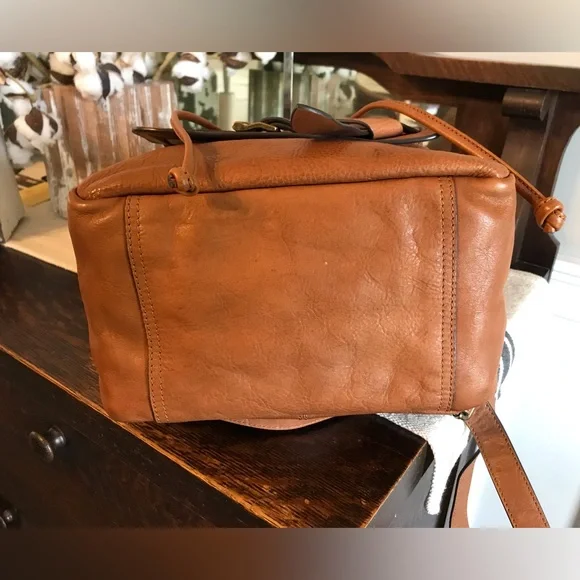 Frye Leather Kayla Knotted Backpack Cognac Nutmeg Brown Retail $458 - Picture 8 of 15